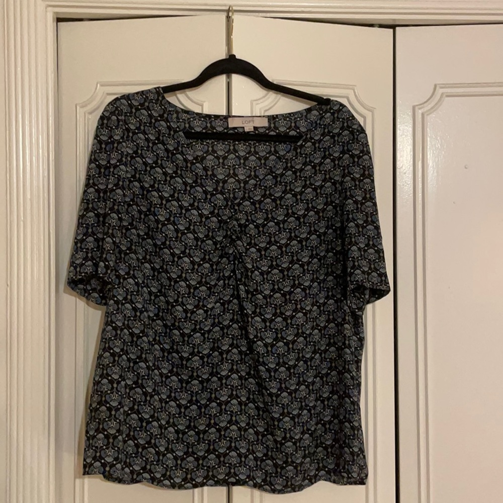 Blue ruched work top